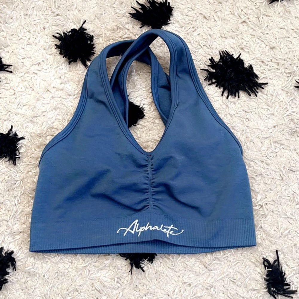 Alphalete faded moonlight sportsbra